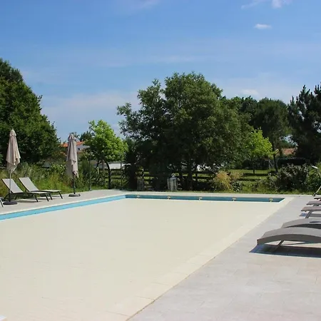 Broceliande La Grande Maison Avec Sa Grande Piscine Pool * La Tremblade